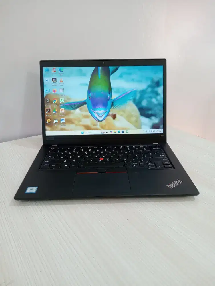 Laptop Lenovo x390 Intel Core i7 gen8 SSD 256/8 GB