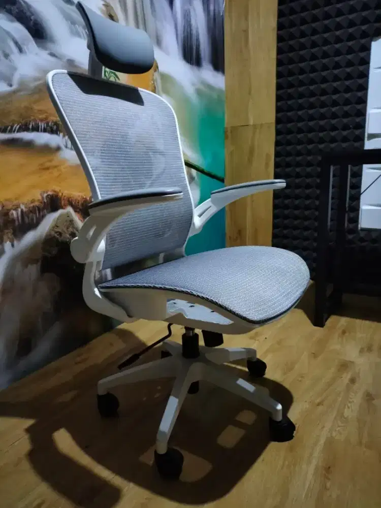 KURSI KERJA , KURSI GAMING ATAU KURSI LIVE STREAMING