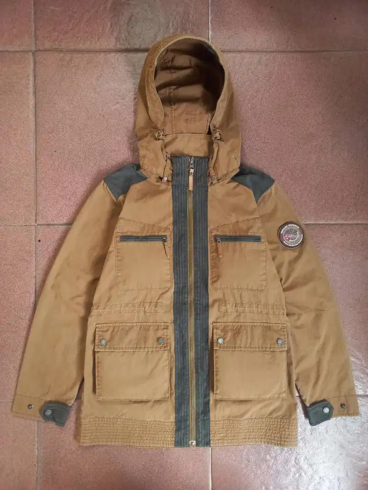 Blackyak Vintage Parka Gorpcore Jacket (Jaket Outdoor Gunung Wanita)