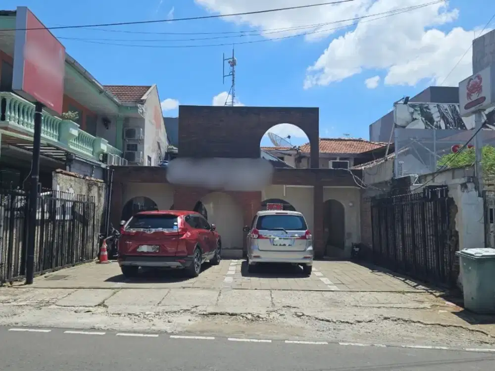 Disewakan Tempat Usaha Cocok Untuk Resto/Kantor, Sesuai Dengan Kebutuhan