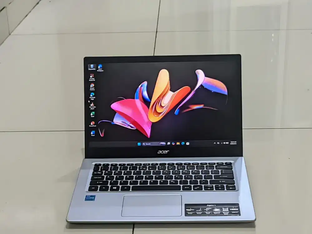 Type Laptop : Acer Aspire 5 A514-54