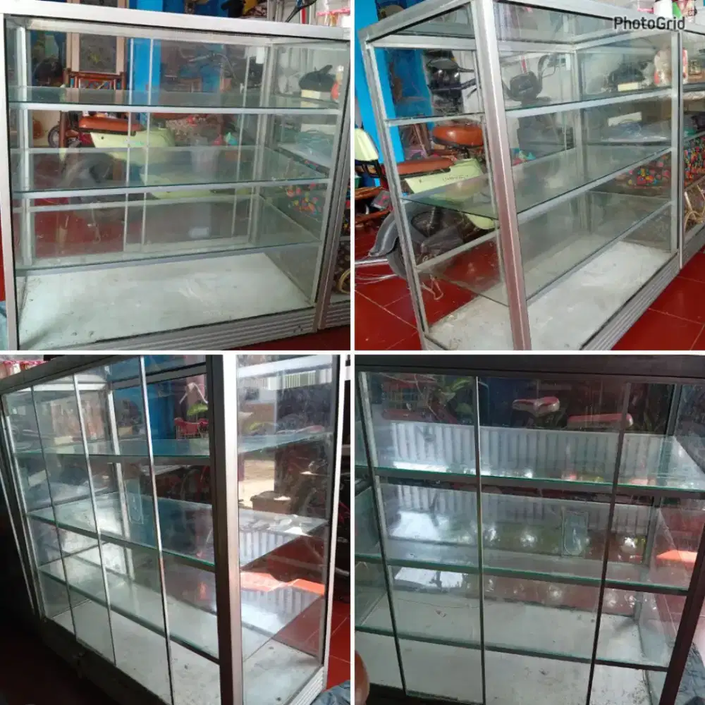 Etalase Kaca Bekas