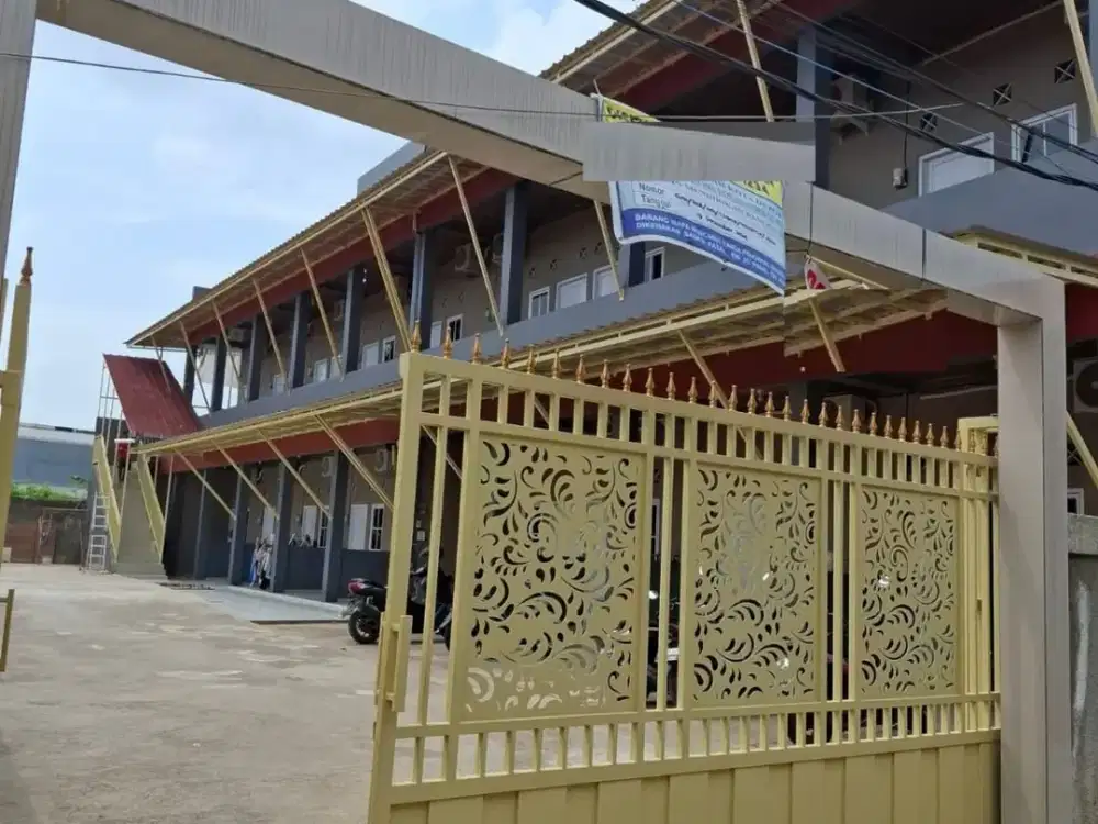 DIJUAL KOST HALAMAN PARKIR LUAS  - CINERE, DEPOK