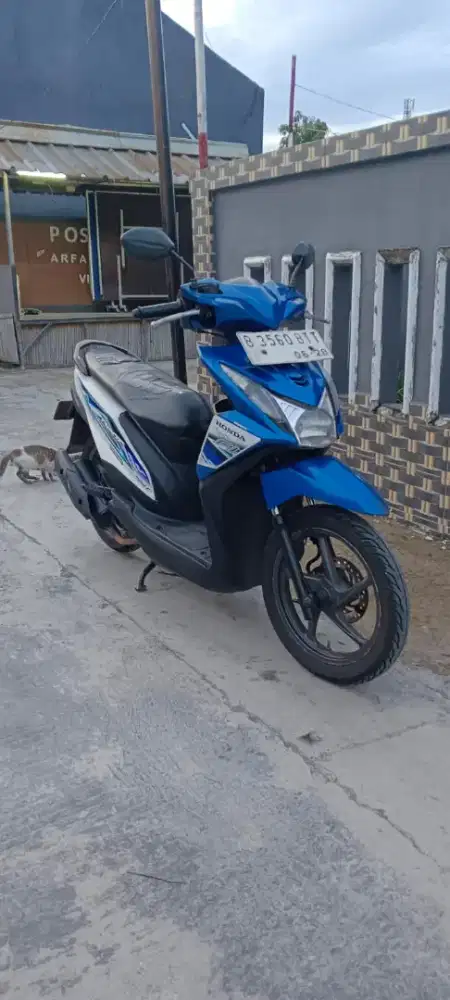 Honda Beat f1 thn 2013 plat 2028 pajak hidup. Di Tangerang