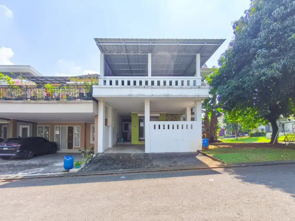 Rumah Asri Luas 10 Menit ke Eka Hospital Cibubur Hadap Selatan J-41347