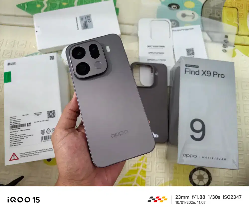 Oppo Find X9 Pro Titanium Ram 16GB - 512Gb Lengkap
