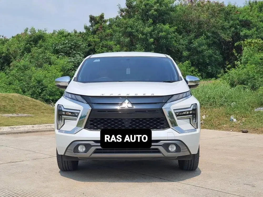 Mitsubishi New Xpander 1.5 Ultimate AT 2022 Putih