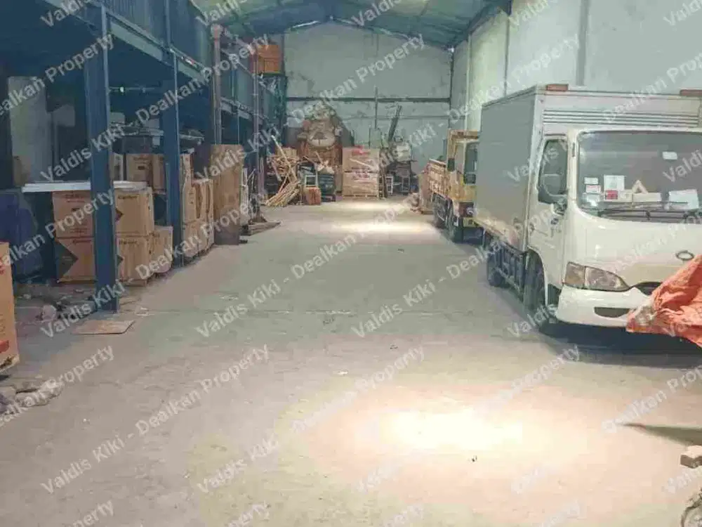 GUDANG KOMERSIAL STRATEGIS DI MARGOMULYO PERMAI SURABAYA BARAT