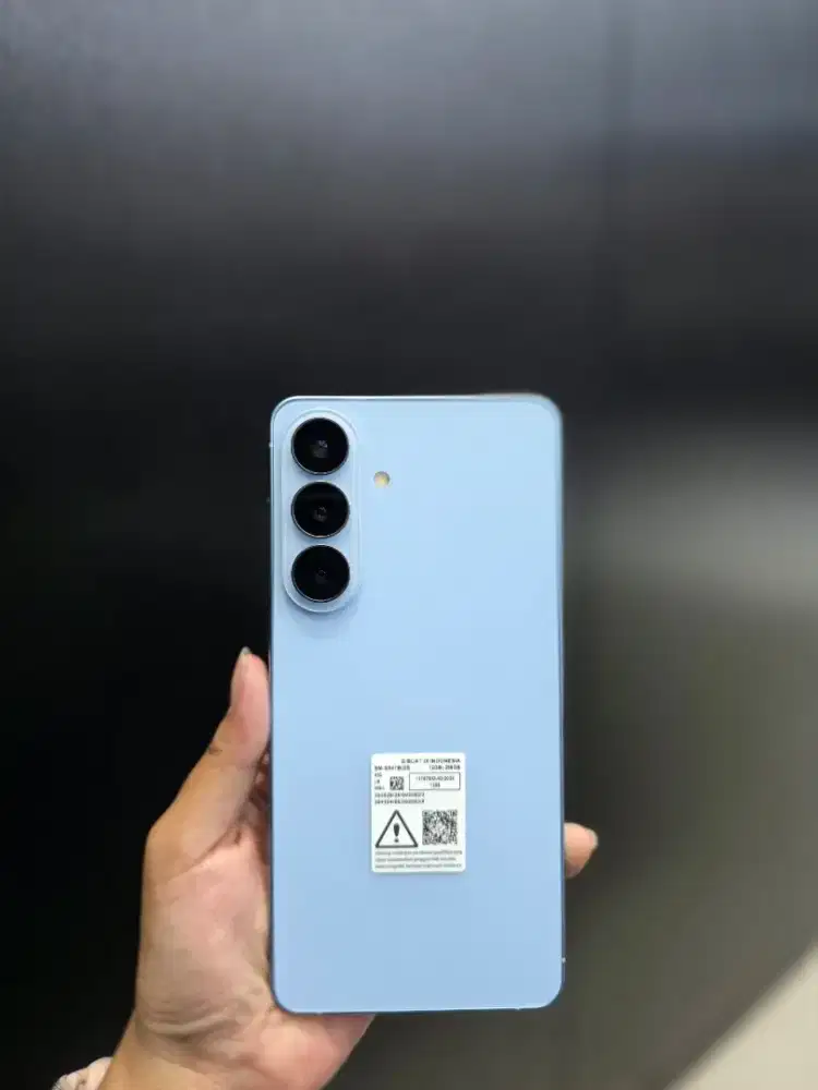 NEW GALAXY S26+ FREE BUDS