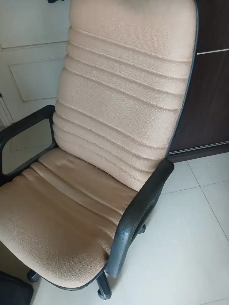 Kursi kantor 2 bh