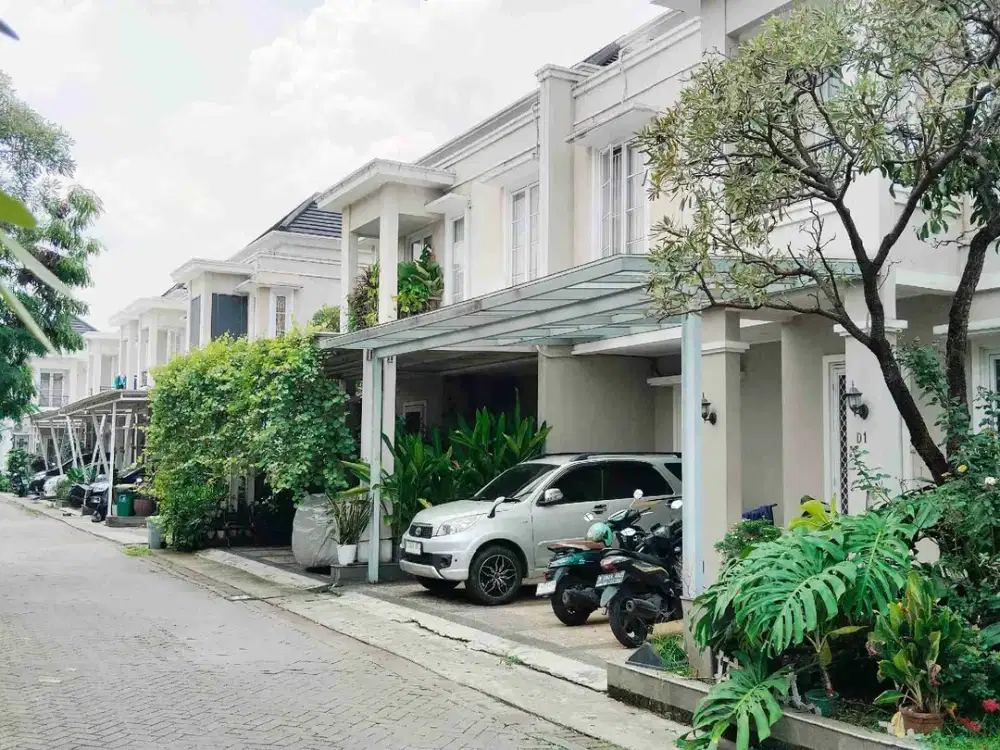 Jual rumah klasik 2 lantai di Komplek Villa Magnolia, Dekat tol Beji Depok
