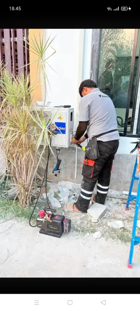 Jasa servis AC kulkas mesin cuci kompa air dll bergaransi