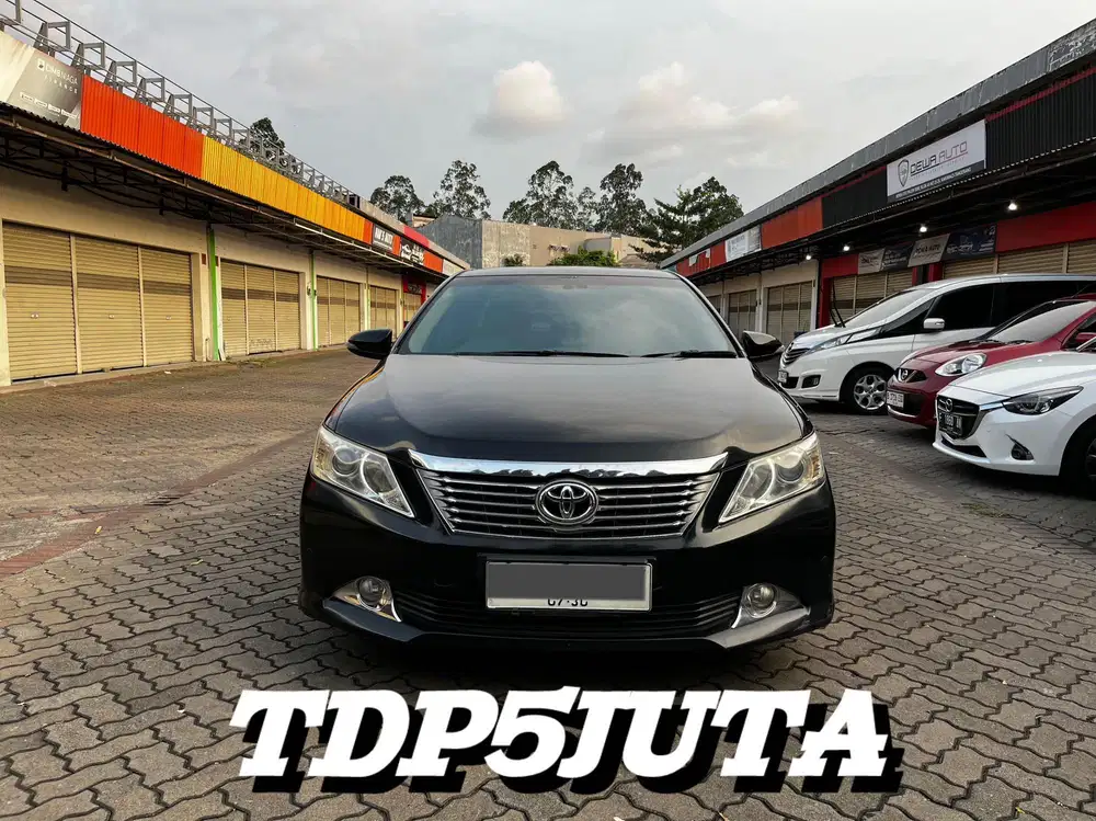 TOYOTA CAMRY 2.5 V AT 2013 FACELIFT