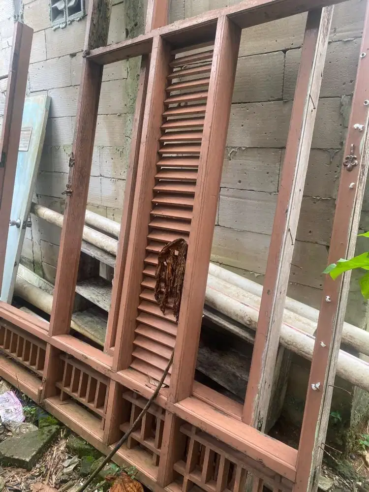 Dijual borongan kusen bekas