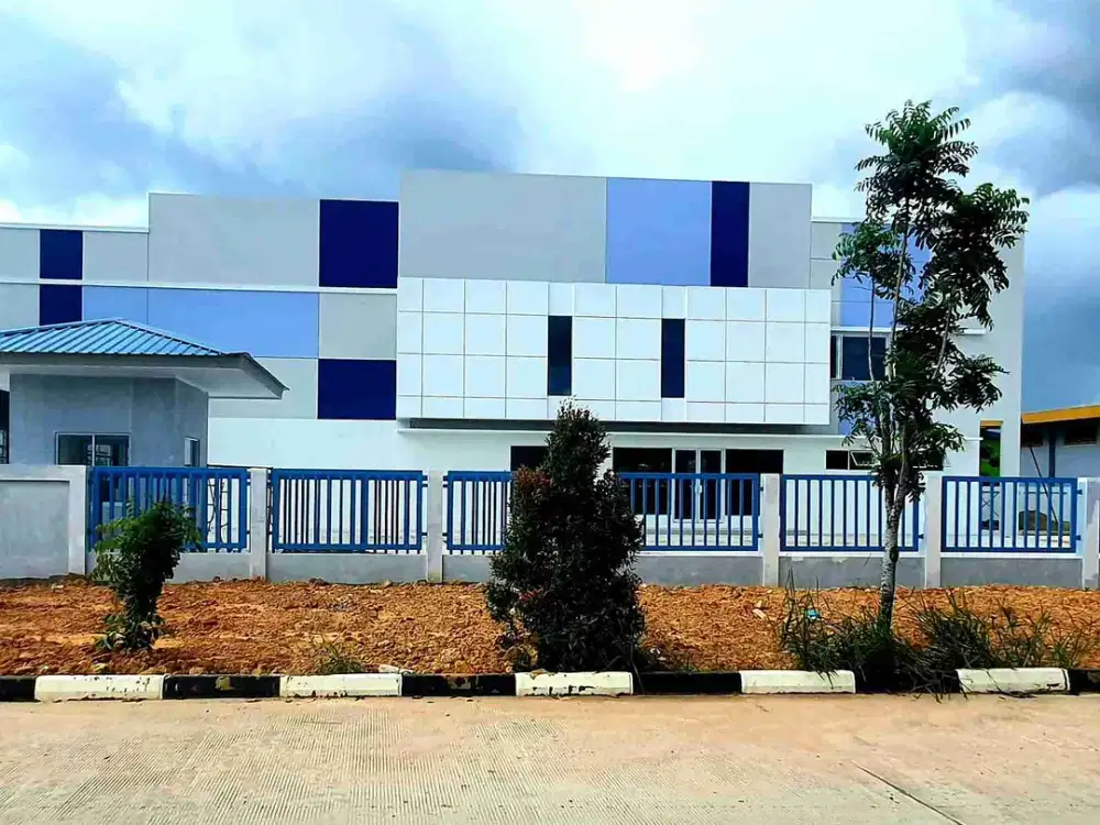 GUDANG DI BATAM/GEDUNG INDUSTRI, 2.100 M²,  DISEWAKAN