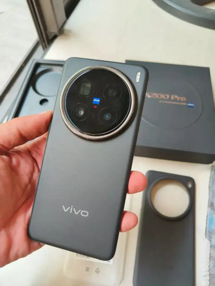 Vivo x200 pro black 16/512 GB mulus fullset original garansi resmi