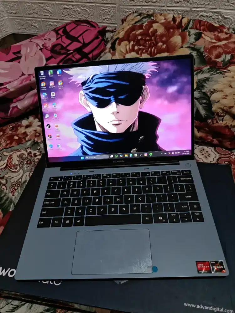 Advan Workmate

Ryzen 5 3500U 8GB SSD

256GB 14 W11