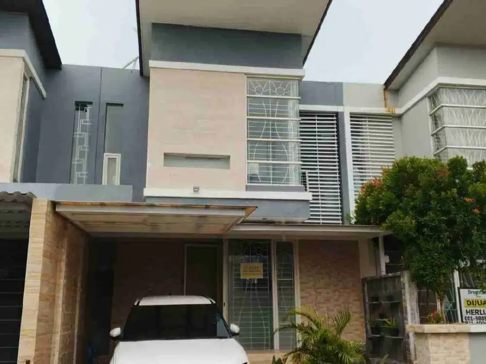 Rumah Royal Park Gunung Anyar Surabaya UPN