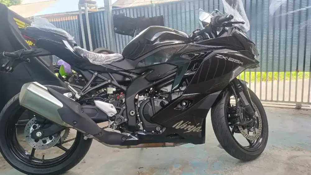 Jual zx25r tangan pertama mulai baru