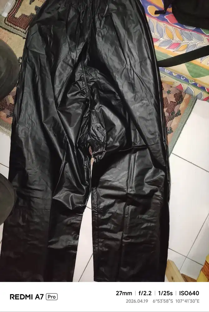 Jual celana jas hujan barang baru kualitas tebal dan ga gampang sobek