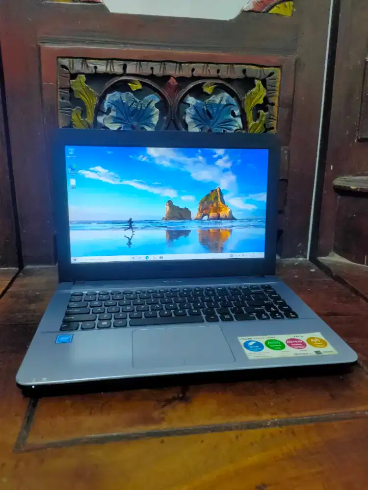 Jual cepat laptop Asus