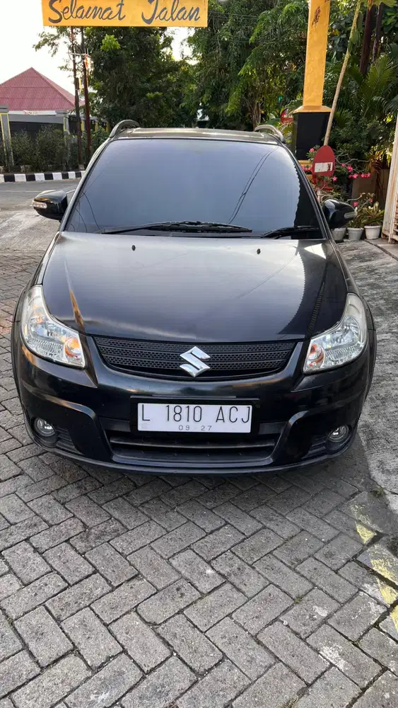 Di Jual Cepat Mobil Suzuki X-over SX4 (2010) Area Surabaya