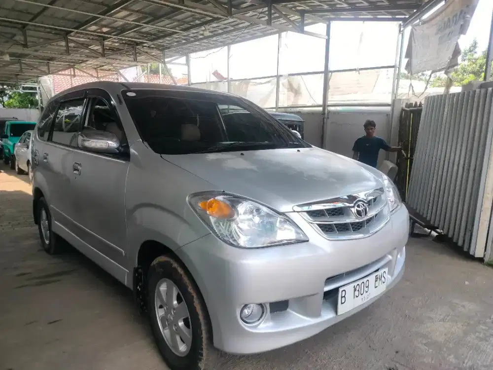 Toyota Avanza G manual VVT-i th2007
