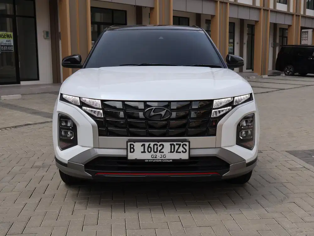 Hyundai Creta two tone 2024 KM 16 RB