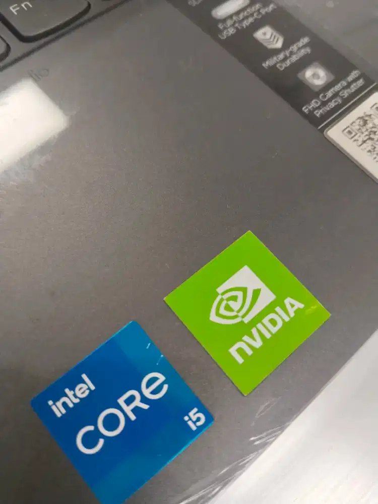 Dijual laptop Dell intel i7 gen 11 ram 16GB SSD 512GB VGA 2GB Backlait