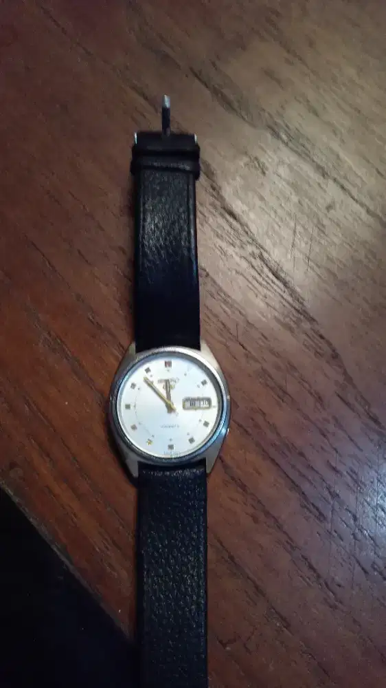 Jam tangan bekas seiko