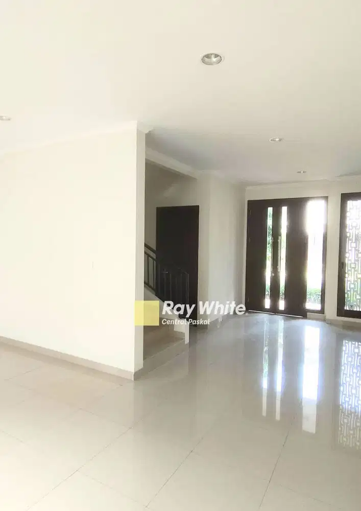 Rumah di Summarecon Btari