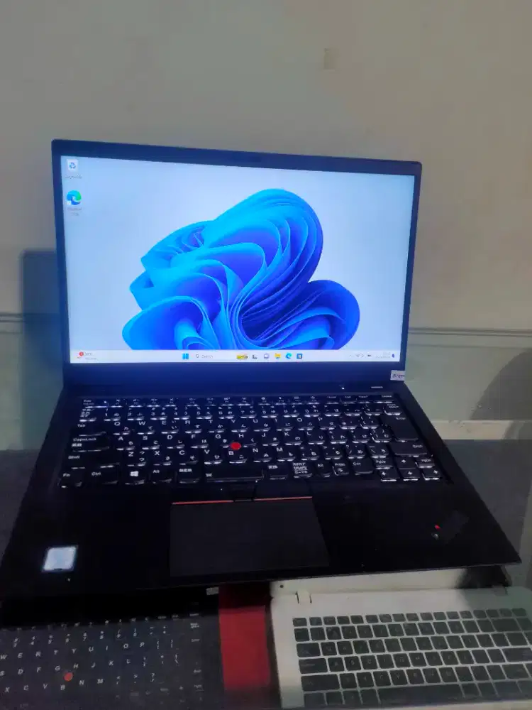BU Thinkpad X1 Carbon