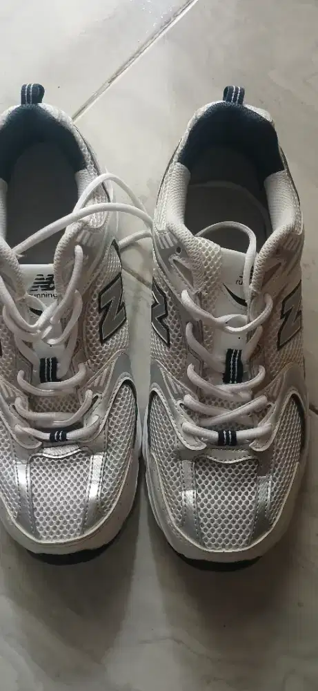 Dijual cepat new balance 530 kondisi like new