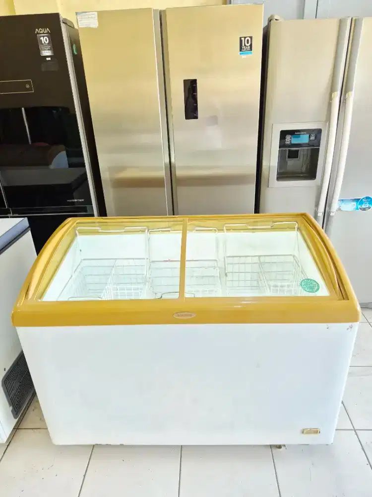 FREEZER AUCMA 330L ORI MULUS