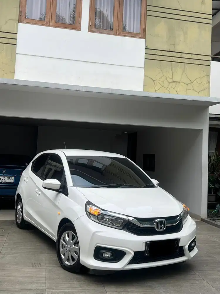 Honda Brio 2022 E Automatic *CASH*
