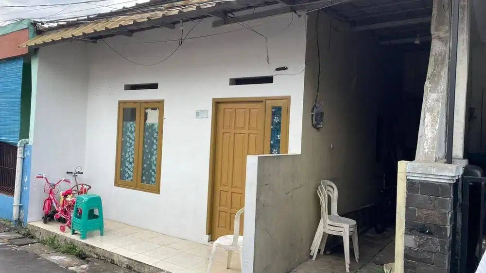 JUAL KONTRAKAN 3 PINTU