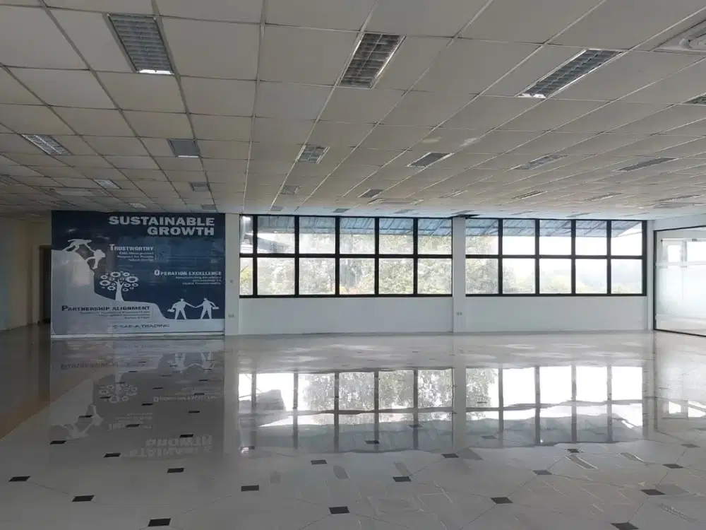 Disewakan Ruang Usaha di Cibubur,Cocok Utk Kantor/Gym,Luas 1.200M
