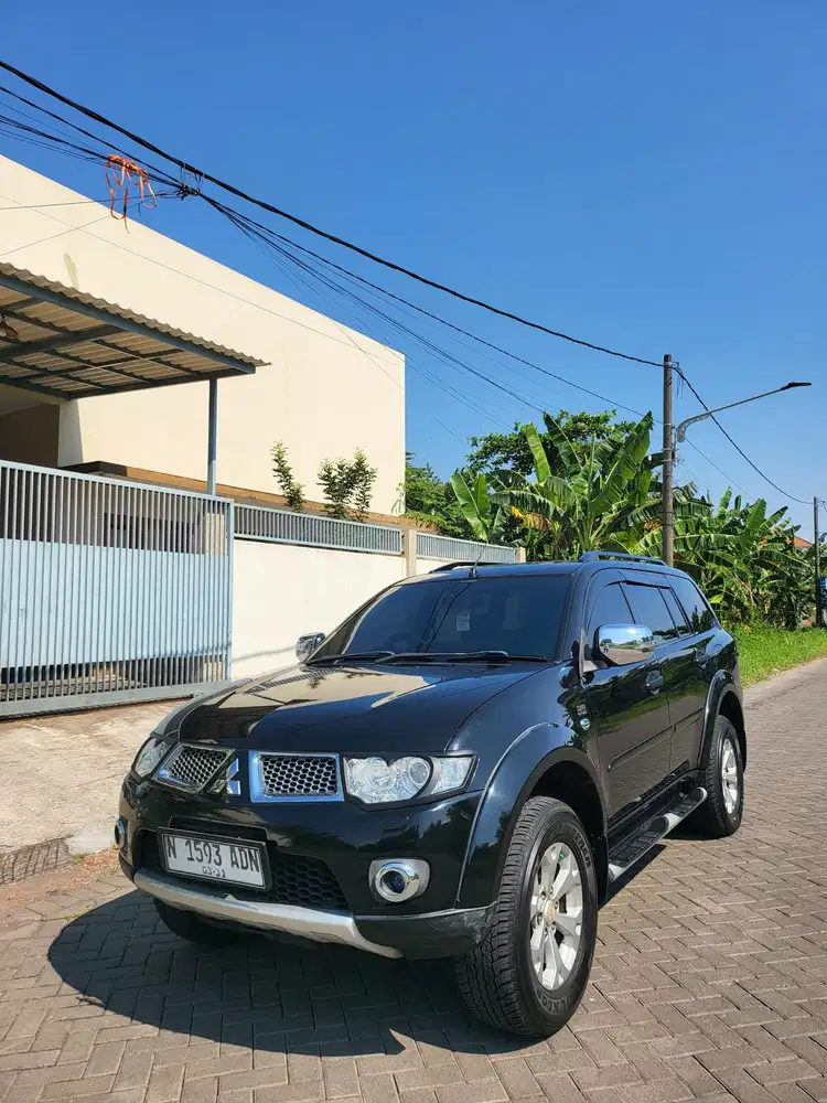 [Gress Mobil Kutisari] PAJERO SPORT DAKAR DIESEL AT 2012 SIAP PAKAI