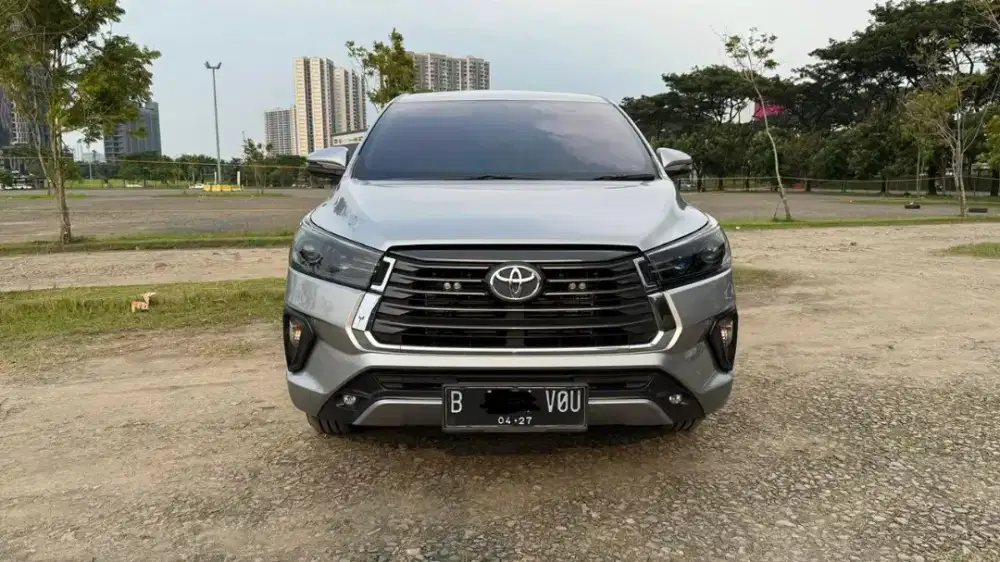 Innova Reborn V diesel 2022