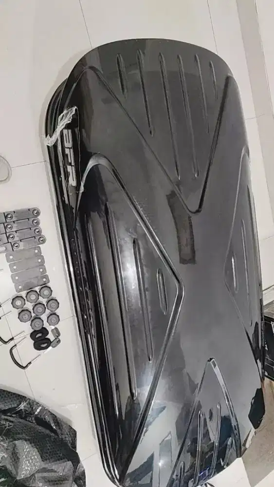 Rofbox dn croosbar 700L