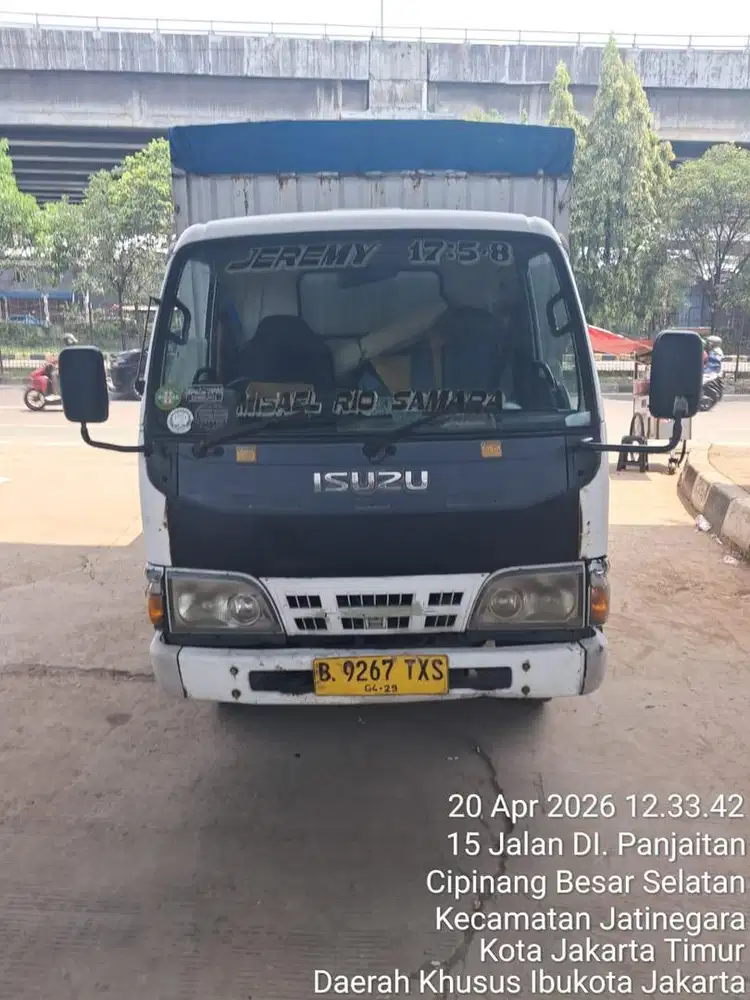 Truk Isuzu Elf NKR 55 Double Engkel (Ban 6) Box Besi 2014
