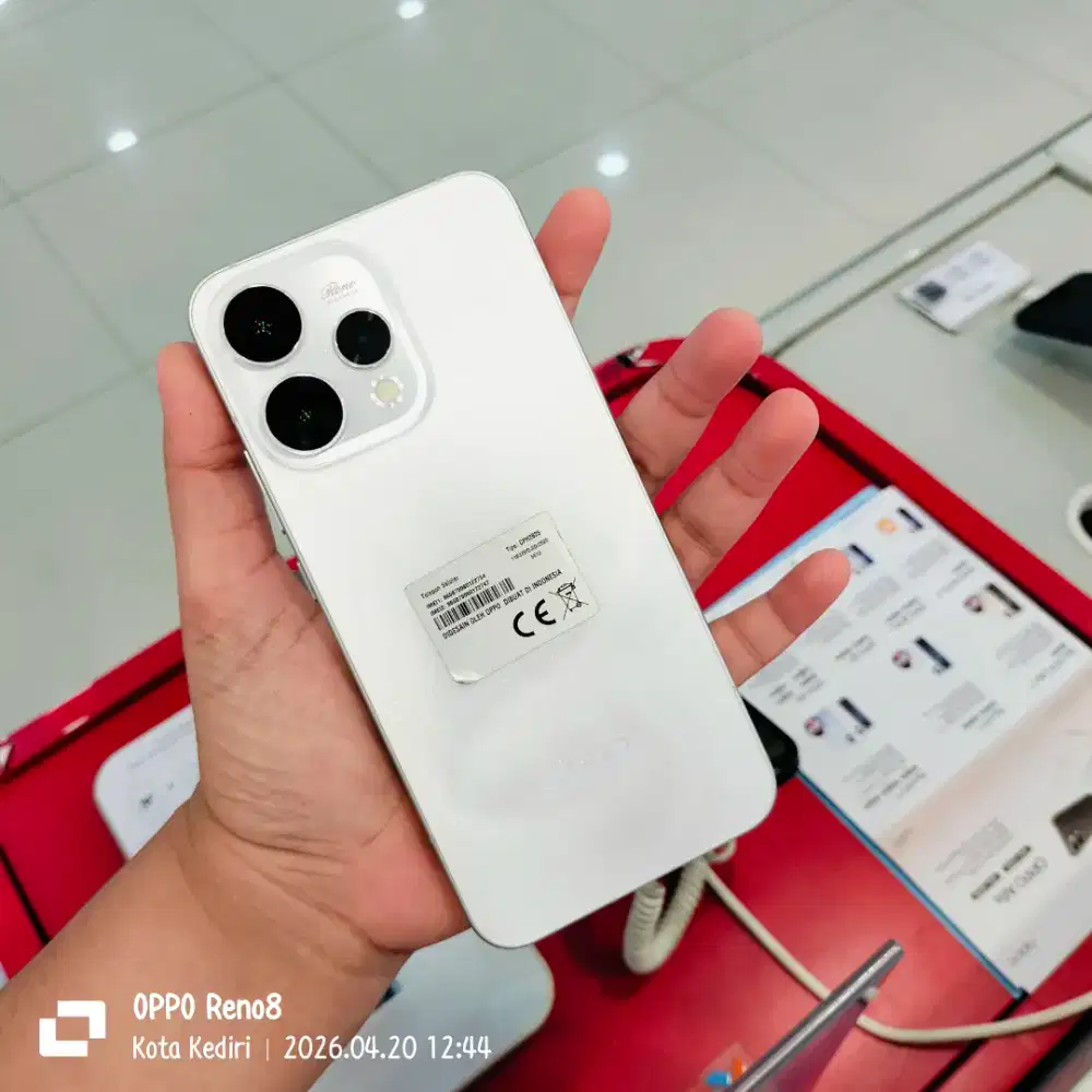 Oppo Reno15 5G 24/256 Bisa Cicilan Kartu Kredit BCA Bunga 0% 24bulan