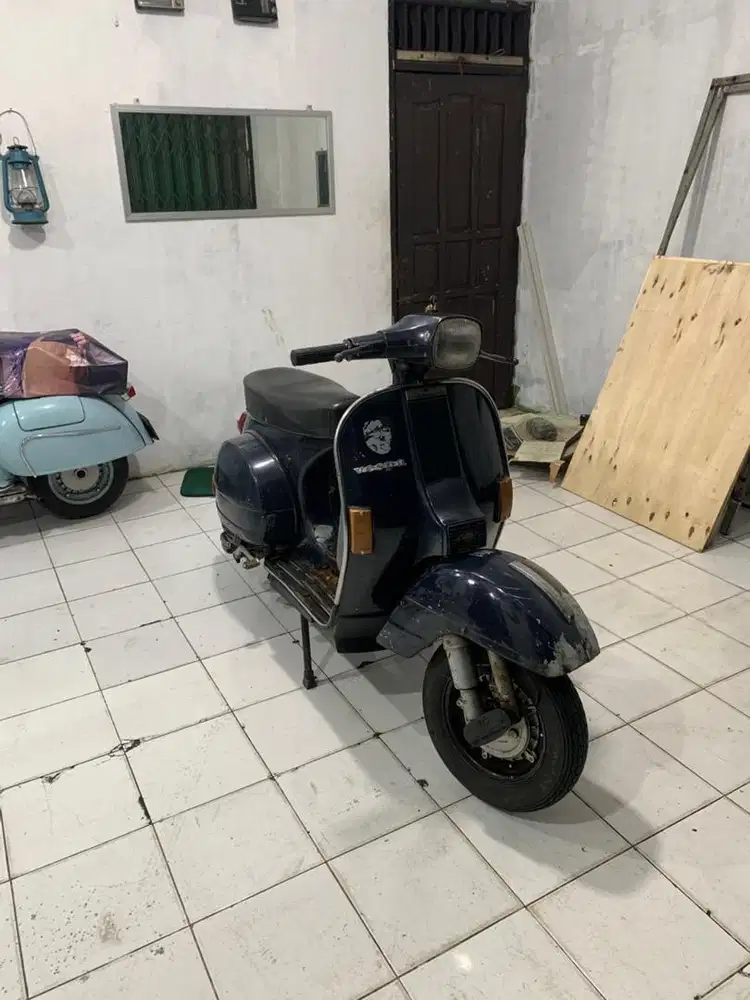 VESPA PX 1984..