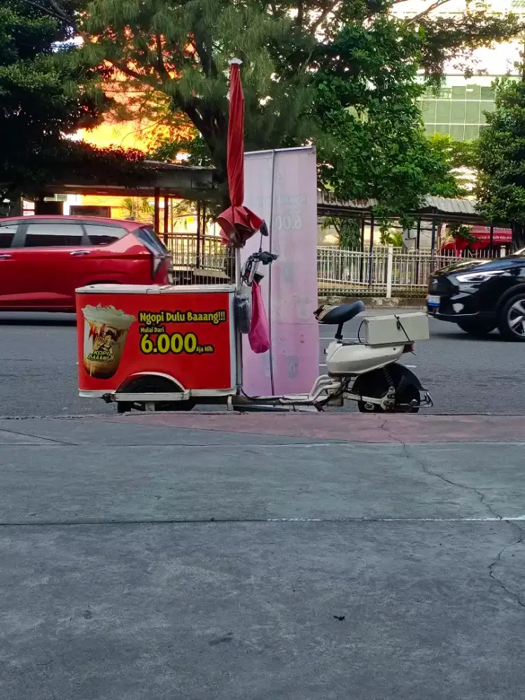 Di butuhkan karyawan/TI  yang serius ingin bekerja