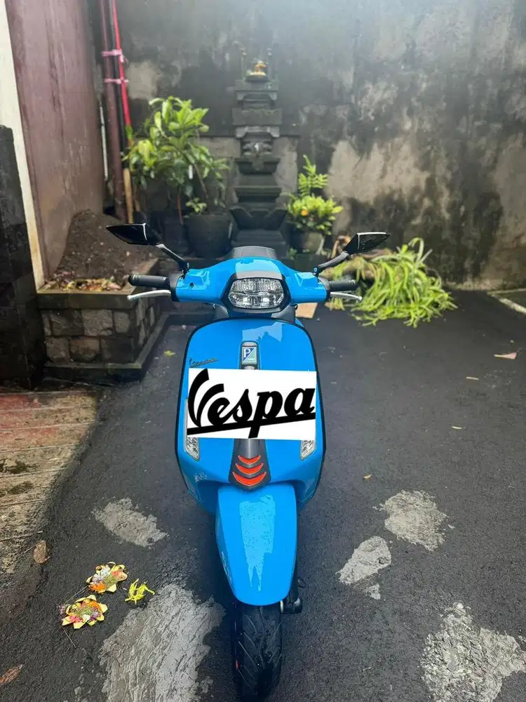 Vespa Sprint Blue 2024