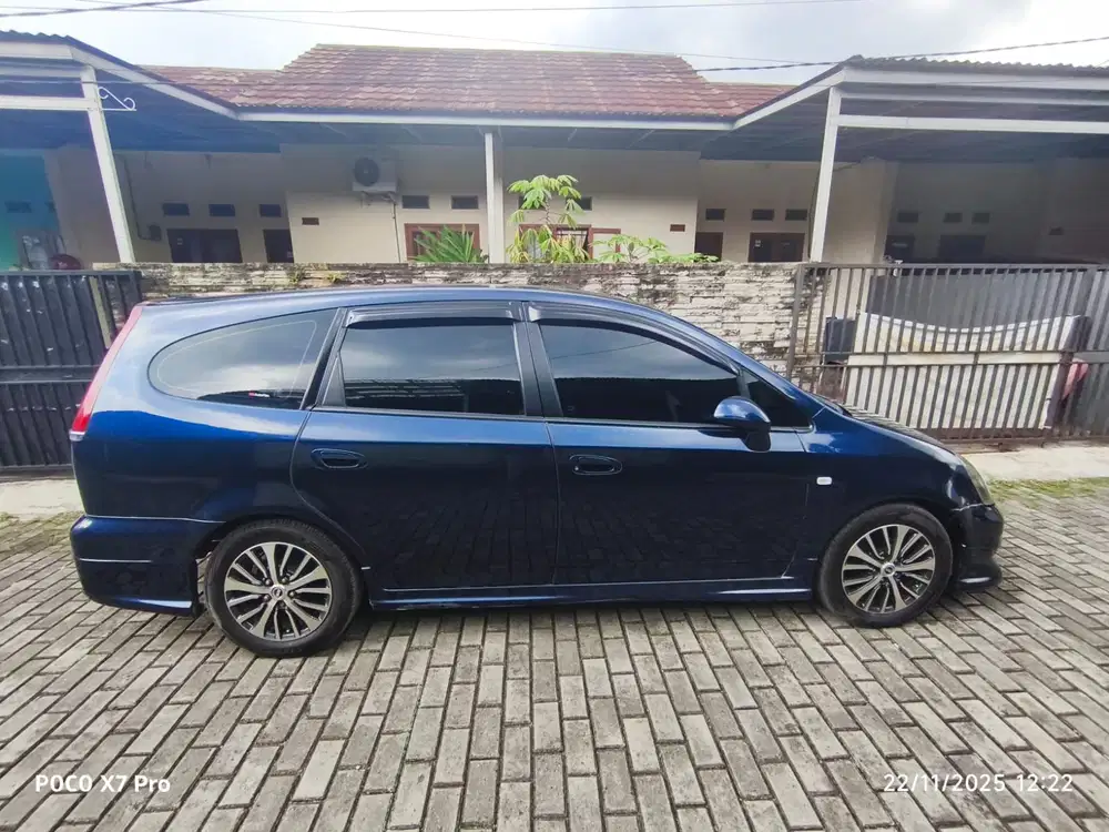 Honda Stream 2003 Bensin