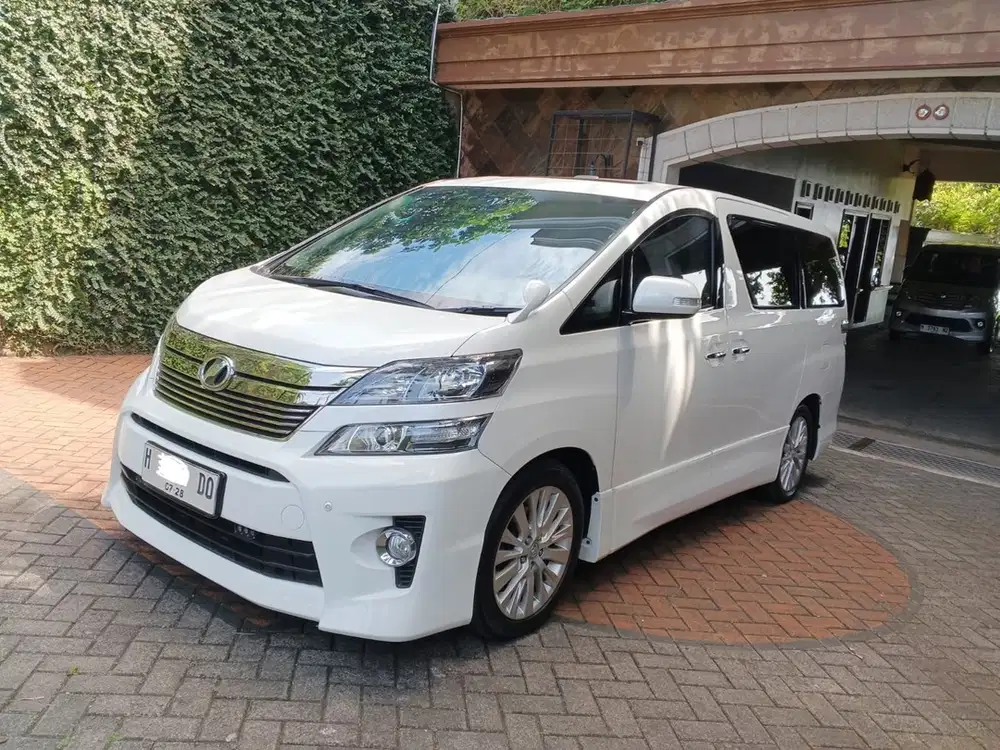 Toyota Vellfire 2014 Bensin