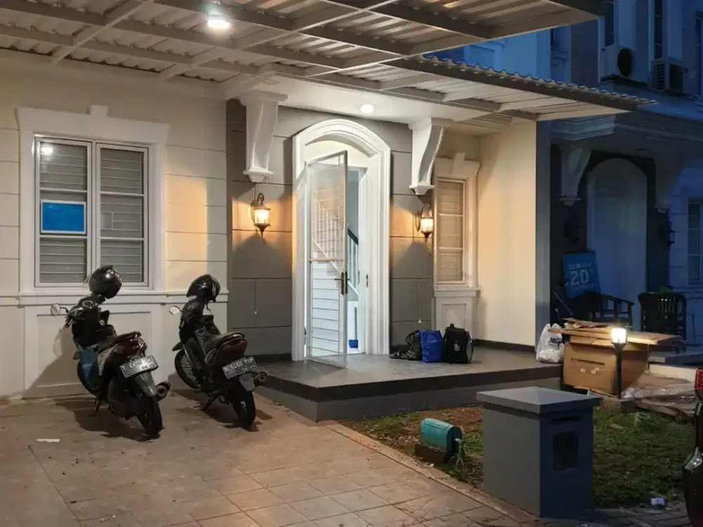 FOR SALE TURUN HARGA VANYA PARK AZURA BSD Rumah Full Renov