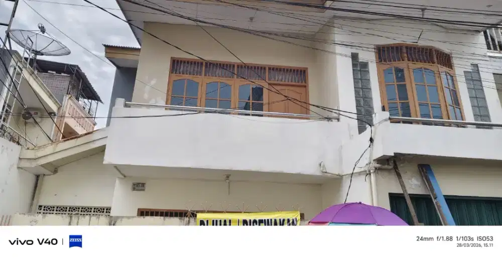 Disewakan rumah di sawah besar