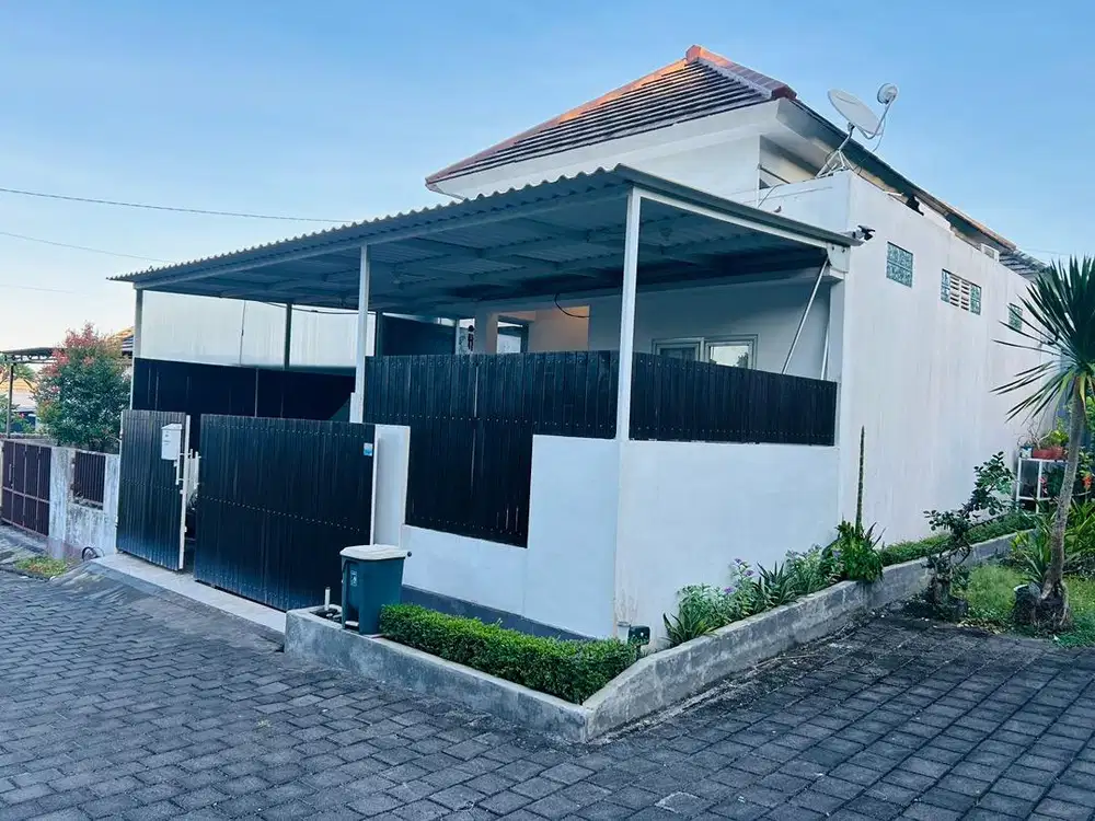 DIJUAL RUMAH DALAM KONDISI SANGAT BAIK